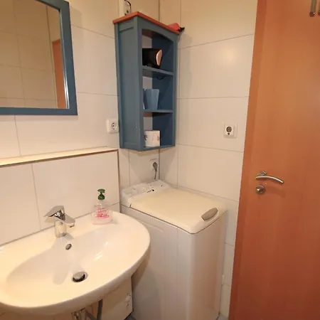 Ferienwohnung, アパート オストゼーバート・ニーンハーゲン